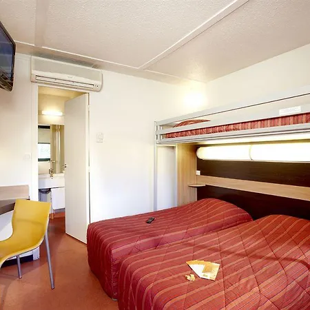 Premiere Classe Bordeaux Eysines-tour De Gassies إيزين