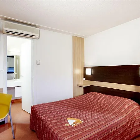 Premiere Classe Bordeaux Eysines-tour De Gassies *