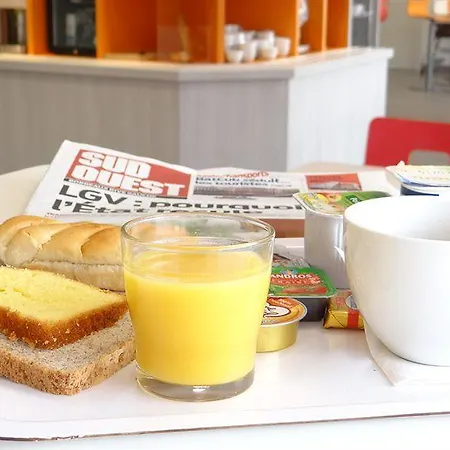 Premiere Classe Bordeaux Eysines-tour De Gassies Hotell *