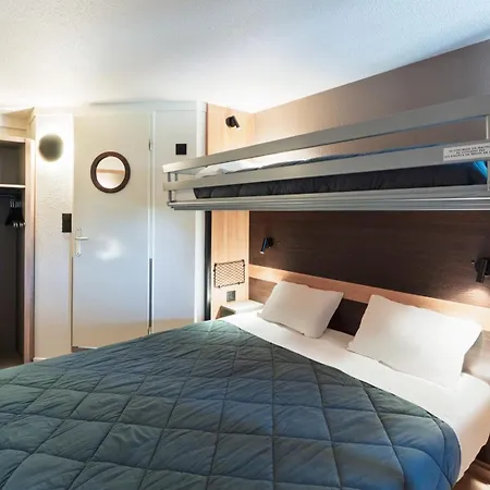 Premiere Classe Bordeaux Eysines-tour De Gassies * إيزين