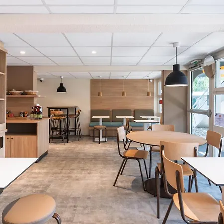 فندق Premiere Classe Bordeaux Eysines-tour De Gassies إيزين