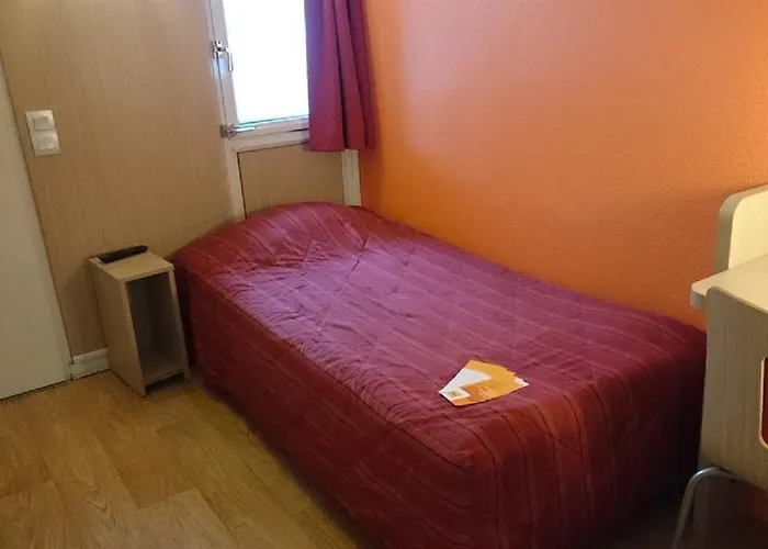 Hotel Premiere Classe Bordeaux Eysines-tour De Gassies