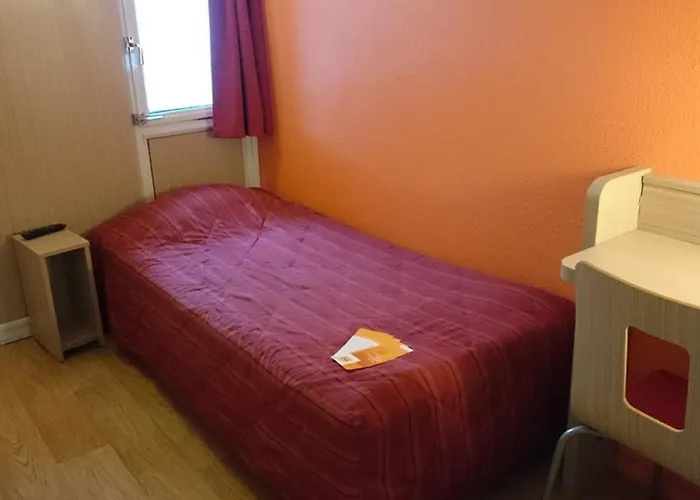 Premiere Classe Bordeaux Eysines-tour De Gassies *