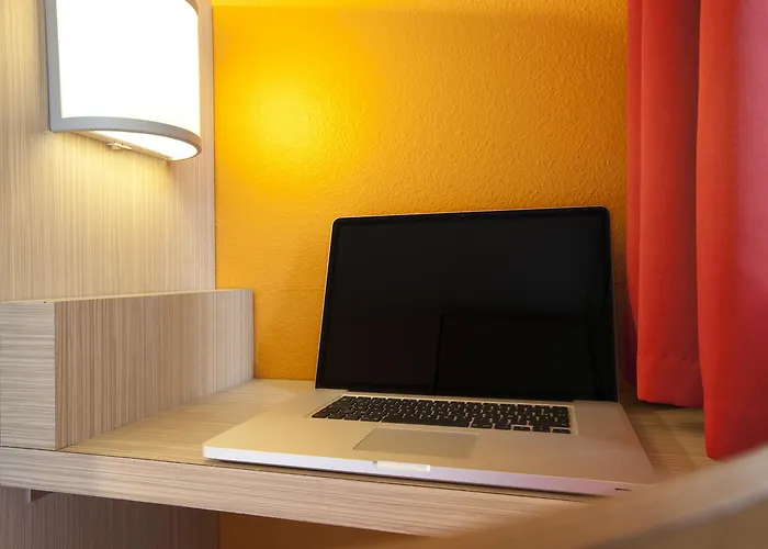 Premiere Classe Bordeaux Eysines-tour De Gassies