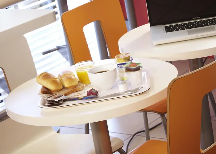 Premiere Classe Bordeaux Eysines-tour De Gassies