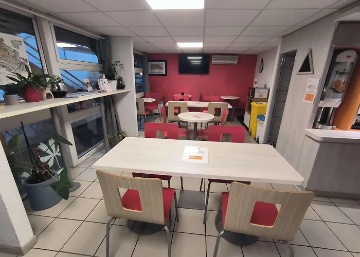 Premiere Classe Bordeaux Eysines-tour De Gassies * Eysines