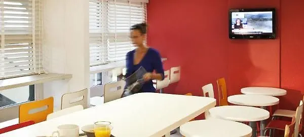 Hotel Premiere Classe Bordeaux Eysines-tour De Gassies