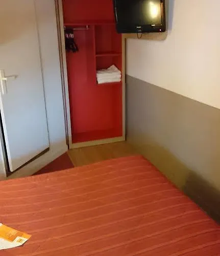 Premiere Classe Bordeaux Eysines-tour De Gassies